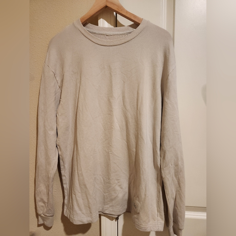 ALO Yoga Cream Sweatshirt
